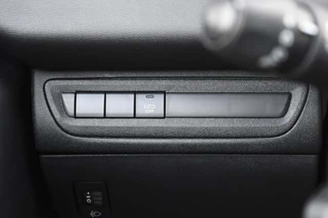 Peugeot 208 (2018) thumbnail 26