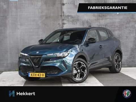 Alfa Romeo Junior (2025) — foto 1