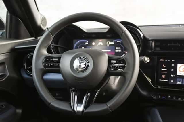 Alfa Romeo Junior (2025) thumbnail 14