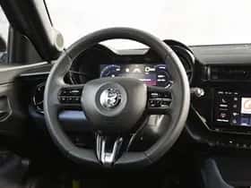 Alfa Romeo Junior (2025) thumbnail 14