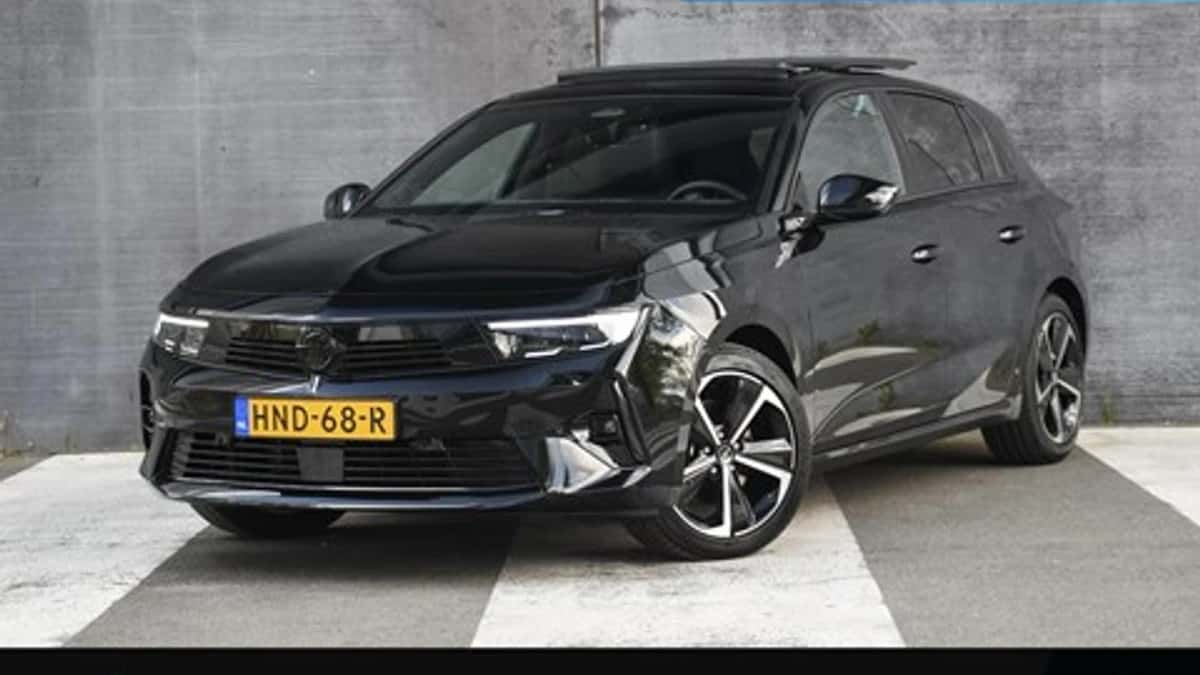 Opel Astra (2025) — foto 1