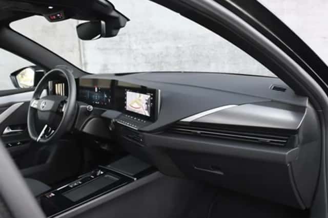 Opel Astra (2025) thumbnail 11