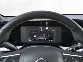 Opel Mokka-e (2023) thumbnail 16