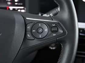 Opel Mokka-e (2023) thumbnail 25