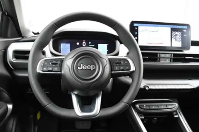 Jeep Avenger (2025) thumbnail 16