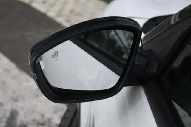 Alfa Romeo Junior (2026) thumbnail 8