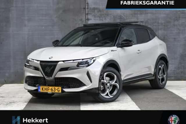 Alfa Romeo Junior (2026) thumbnail 1