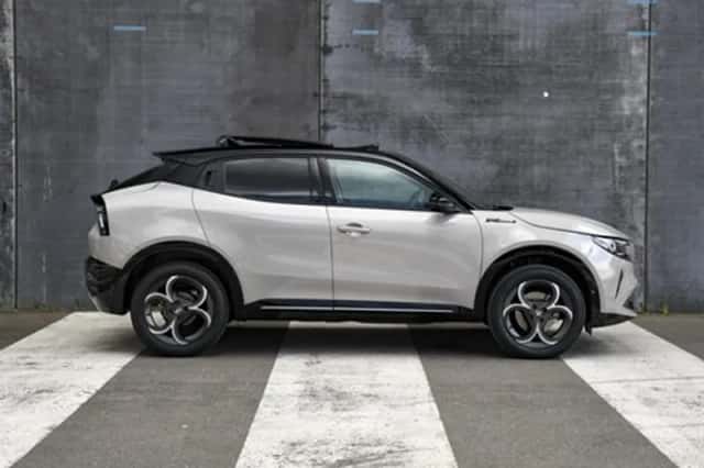Alfa Romeo Junior (2026) thumbnail 5
