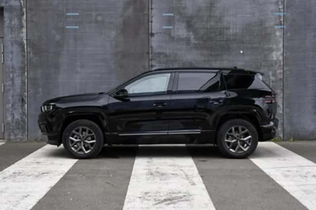 Jeep Compass (2026) thumbnail 4