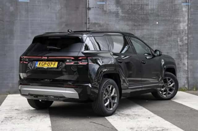 Jeep Compass (2026) thumbnail 6
