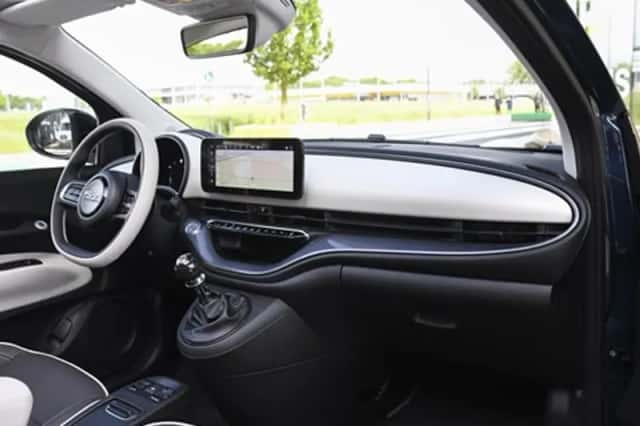 Fiat 500C (2026) thumbnail 10