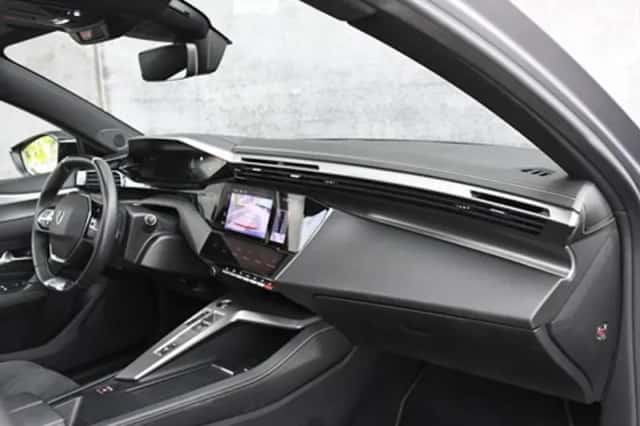 Peugeot 308 (2023) thumbnail 11