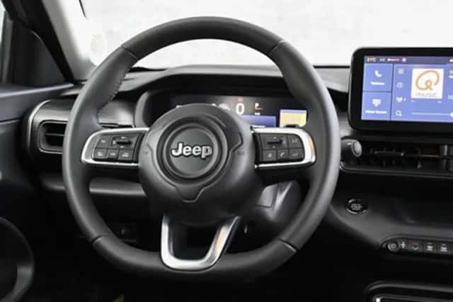 Jeep Avenger (2025) thumbnail 14
