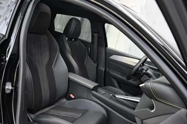 Peugeot 308 (2023) thumbnail 12