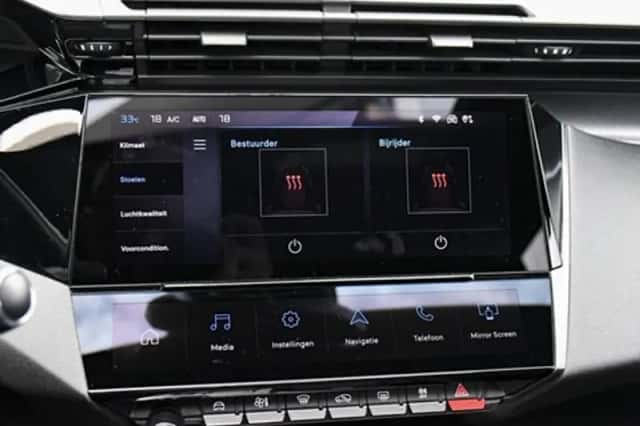 Peugeot 308 (2023) thumbnail 26