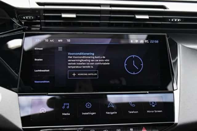 Peugeot 308 (2023) thumbnail 28