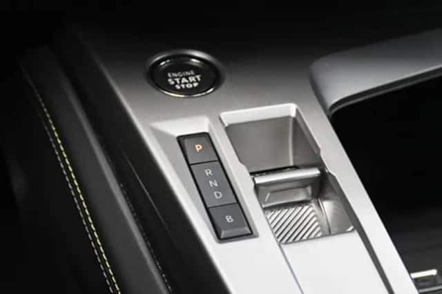 Peugeot 308 (2023) thumbnail 32