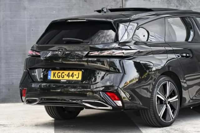Peugeot 308 (2023) thumbnail 7