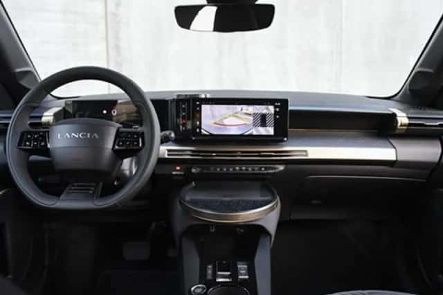 Lancia Ypsilon (2026) thumbnail 14