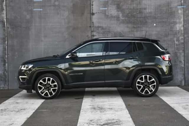 Jeep Compass (2020) thumbnail 3
