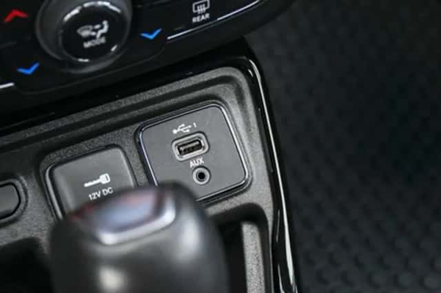 Jeep Compass (2020) thumbnail 25