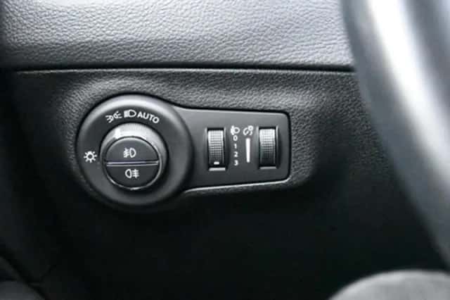 Jeep Compass (2020) thumbnail 29