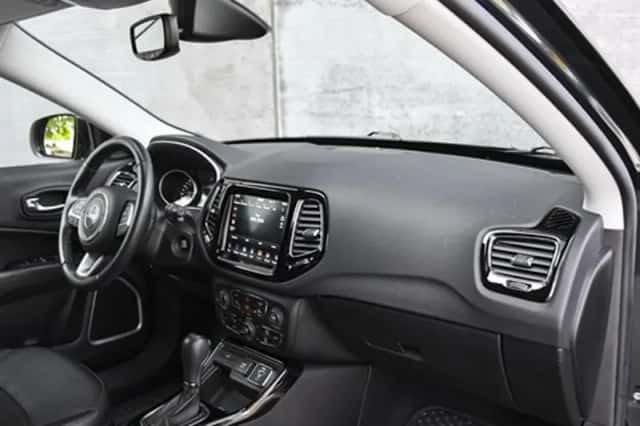 Jeep Compass (2020) thumbnail 9