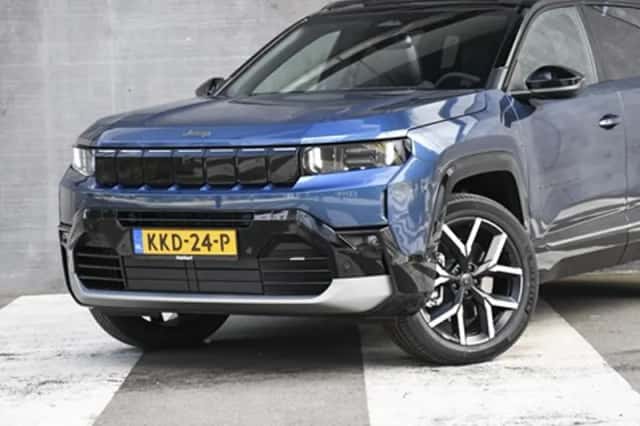 Jeep Compass (2026) thumbnail 2