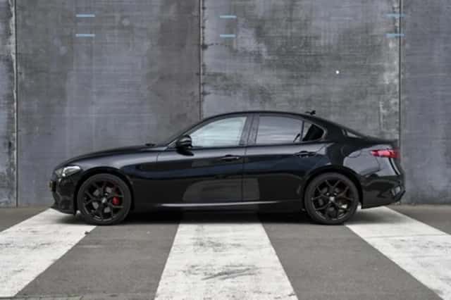 Alfa Romeo Giulia (2020) thumbnail 6