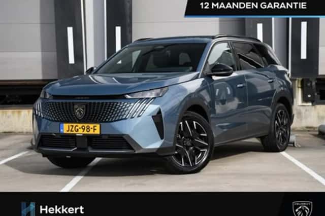 Peugeot 5008 (2025) thumbnail 1
