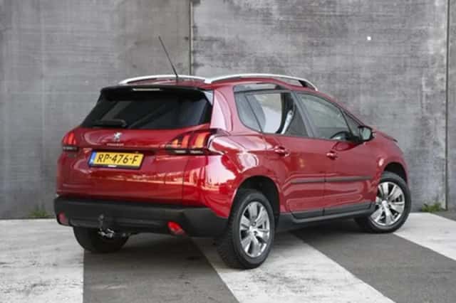 Peugeot 2008 (2018) thumbnail 5