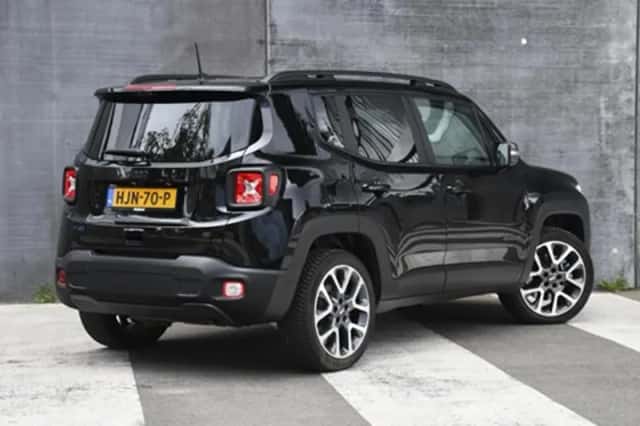 Jeep Renegade (2022) thumbnail 5