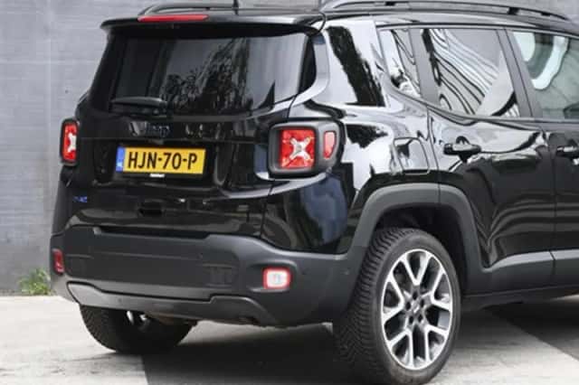 Jeep Renegade (2022) thumbnail 6