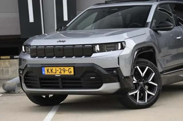 Jeep Compass (2026) thumbnail 2