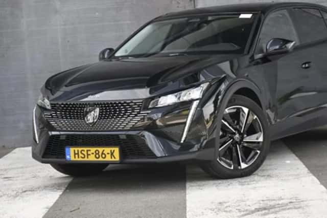 Peugeot 408 (2025) thumbnail 2