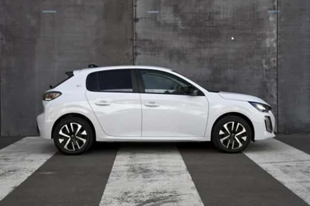 Peugeot e-208 (2026) thumbnail 4