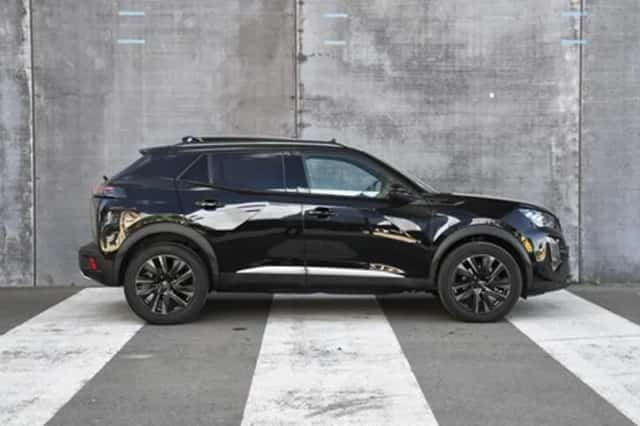 Peugeot 2008 (2025) thumbnail 5