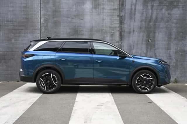 Peugeot 5008 (2026) thumbnail 4