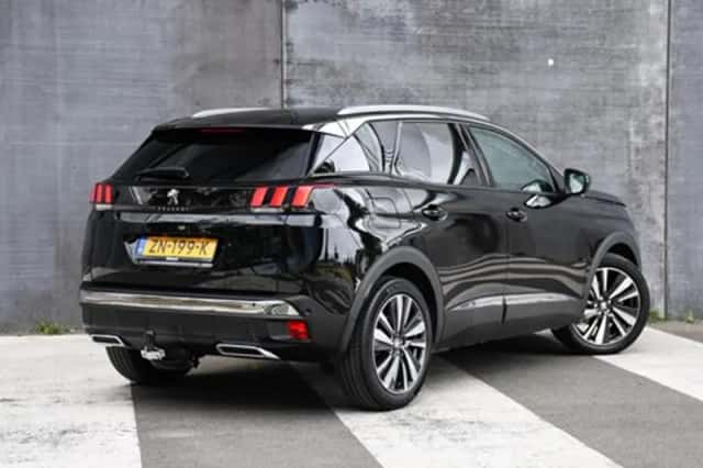 Peugeot 3008 (2019) thumbnail 5