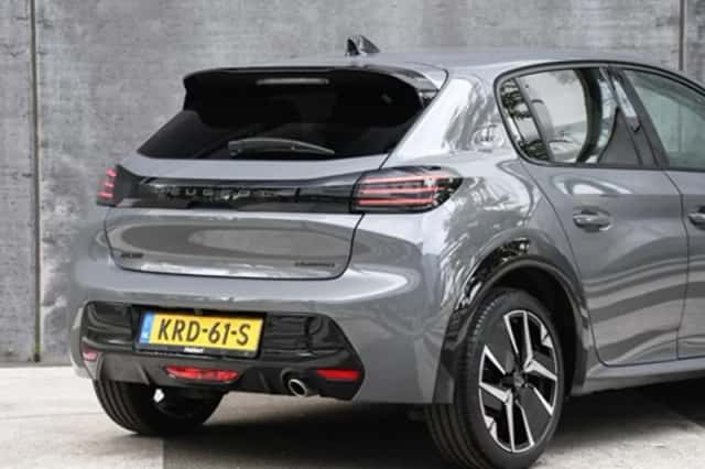 Peugeot 208 (2024) thumbnail 6