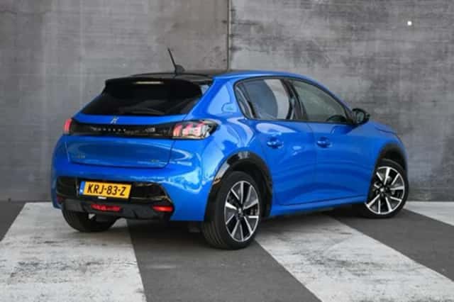 Peugeot e-208 (2021) thumbnail 5