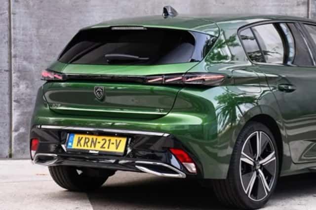 Peugeot 308 (2024) thumbnail 6