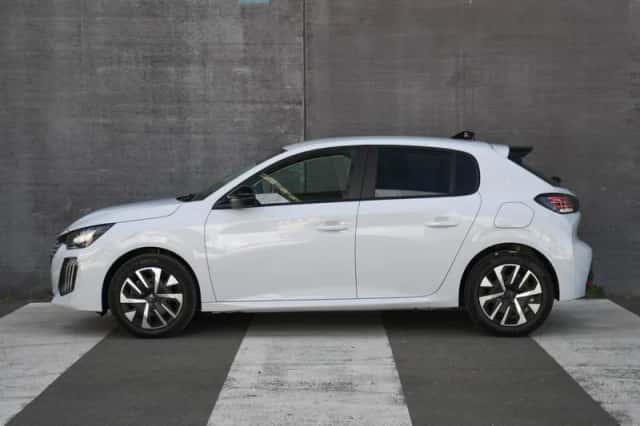 Peugeot 208 (2026) thumbnail 3