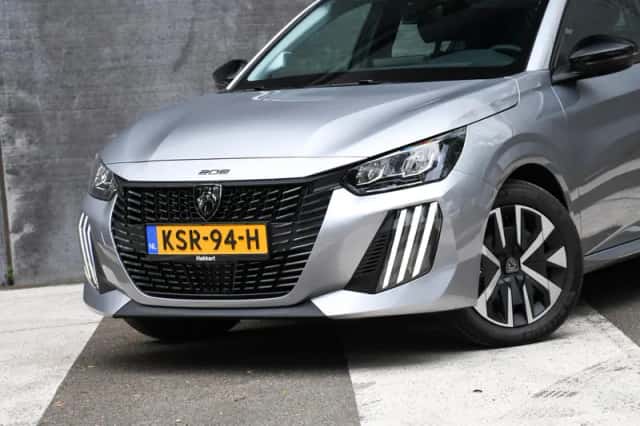 Peugeot 208 (2026) thumbnail 2