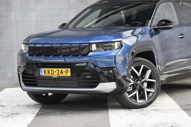 Jeep Compass (2026) thumbnail 2