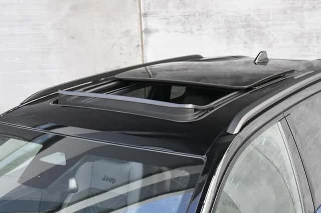 Jeep Compass (2026) thumbnail 3