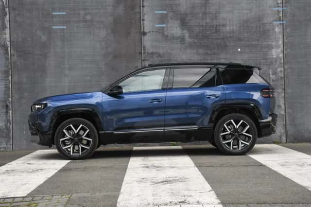 Jeep Compass (2026) thumbnail 4