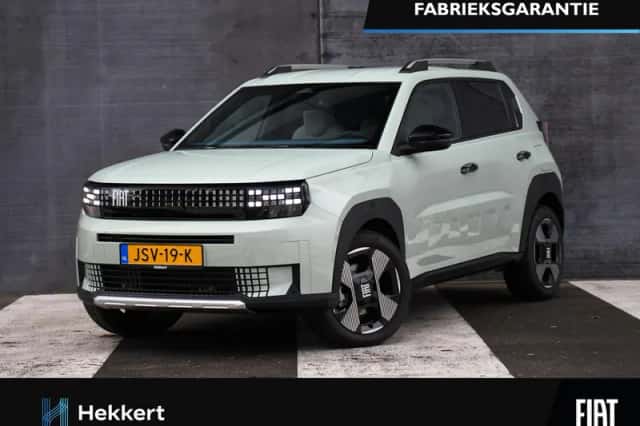 Fiat Grande Panda (2025) thumbnail 1