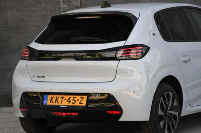 Peugeot e-208 (2026) thumbnail 6