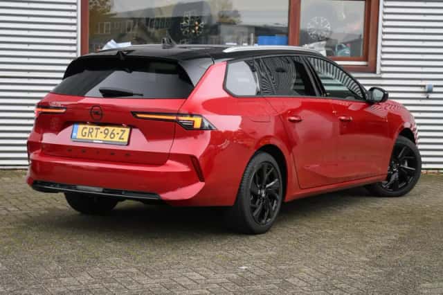 Opel Astra (2024) thumbnail 4